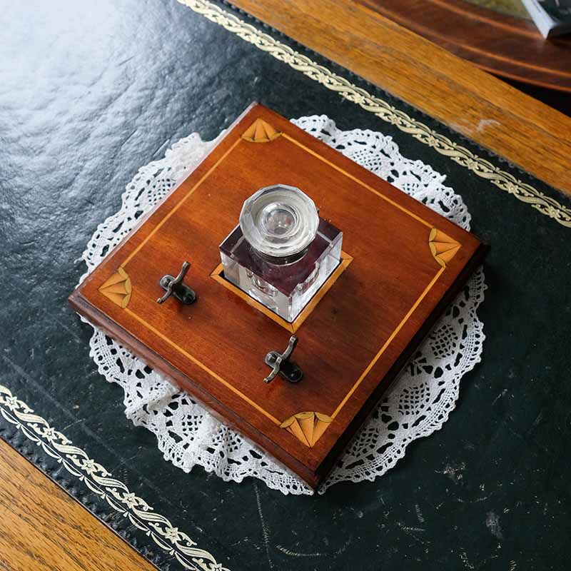 マホガニー製インレイ象嵌デスクペンホルダー/インクボトル|英国