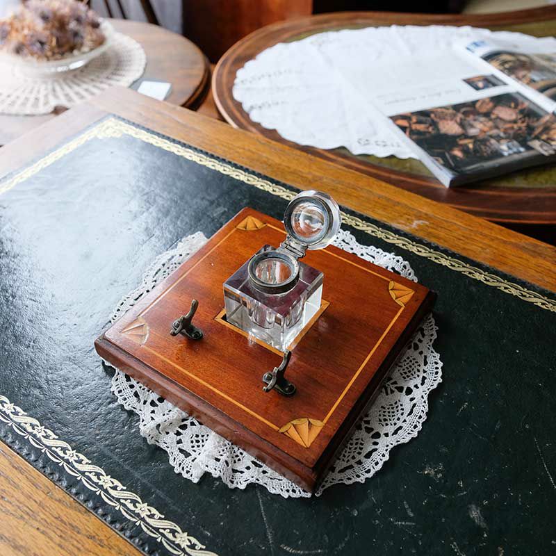 マホガニー製インレイ象嵌デスクペンホルダー/インクボトル|英国